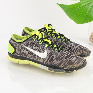 Nike Womens TR Connect Running Shoe Size 8 Black Green Sneaker Animal Print